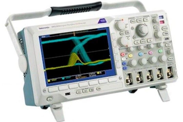 Важливі параметри вибору осцилографа для автомобіля