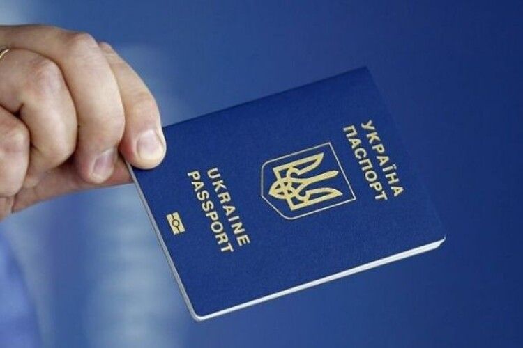На кордоні з Білоруссю затримали колишнього військового рф з українським паспортом