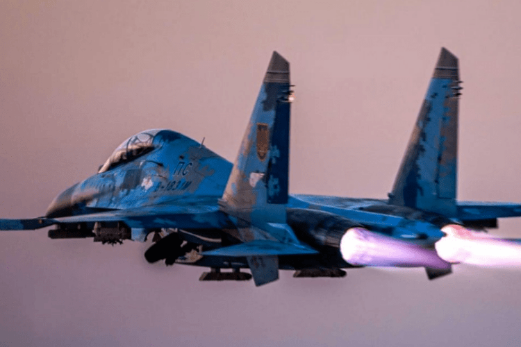 Військовий експерт пояснив, чому наша авіація не завдає ударів по Кримському мосту (Відео)