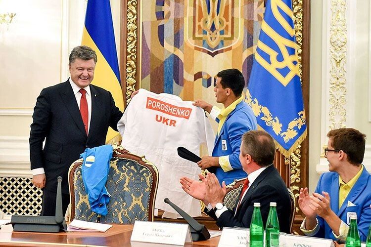 Гарбуз із секретом: «Любіть Україну. Тримайте порох сухим»