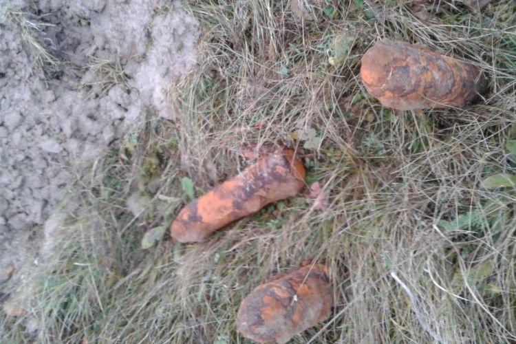 Міг би бути й феєрверк: на Волині знайшли артилерійські снаряди