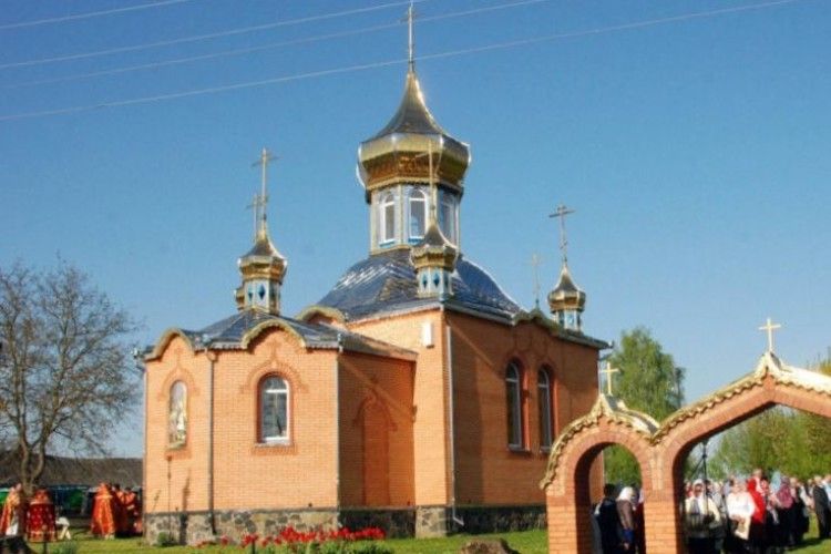 Три громади Локачинського району перейдуть у Православну церкву України