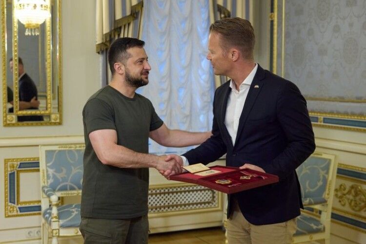 Данія постачатиме зимовий одяг для українських захисників