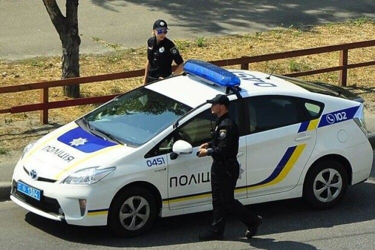 Без прав і п'яний: на Волині зухвалий водій влаштував перегони з патрульними (Відео)