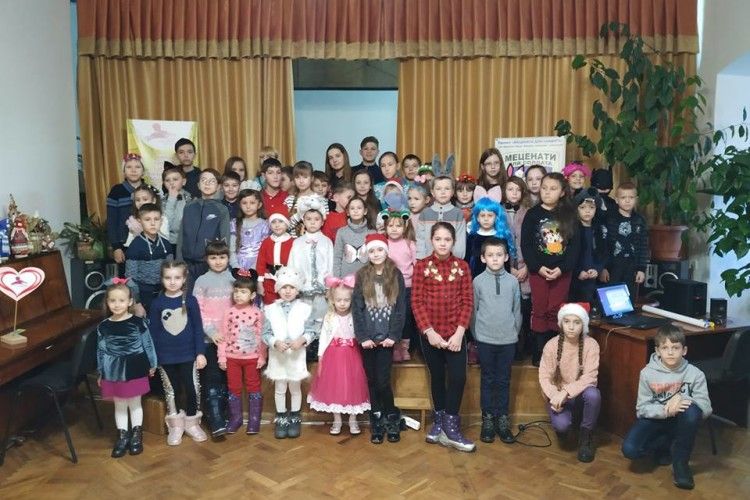 Дітям військових і Небесного легіону організували чудове новорічне свято
