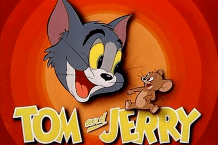Миша сховалася під котом: у мережі поширюють відео зі справжніми «Томом і Джеррі»