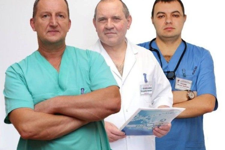 Ковельські лікарі врятували життя чоловіку, який вистрелив собі у груди