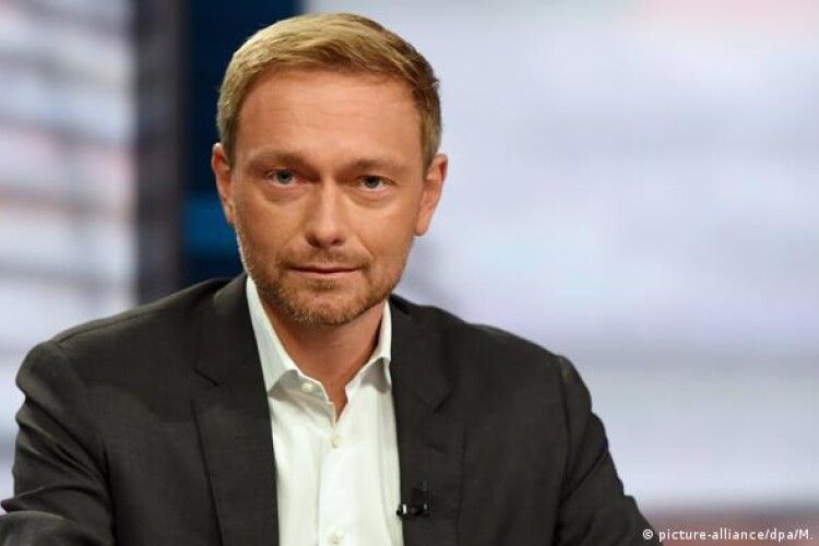 Міністр фінансів Німеччини заявив, що в «України залишилося кілька годин» після вторгнення РФ — посол Мельник плакав