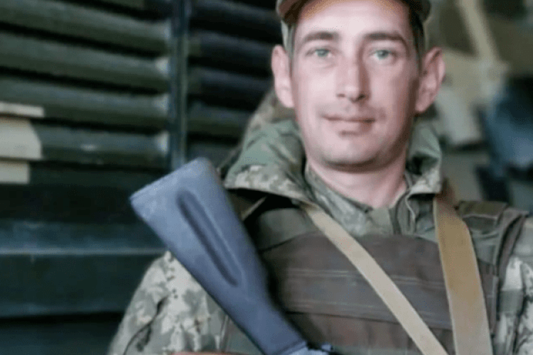 Знову сумна новина: унаслідок танкового обстрілу загинув Герой з Рівненщини