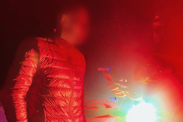 Волинські патрульні виявили п'яного водія під час комендантської години