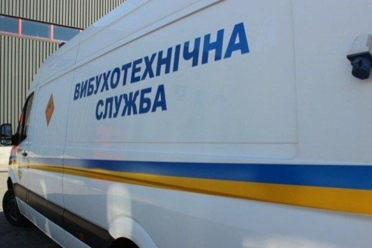 Житель Рівненщини «замінував» будинок культури, щоб подивитись на роботу спецслужб