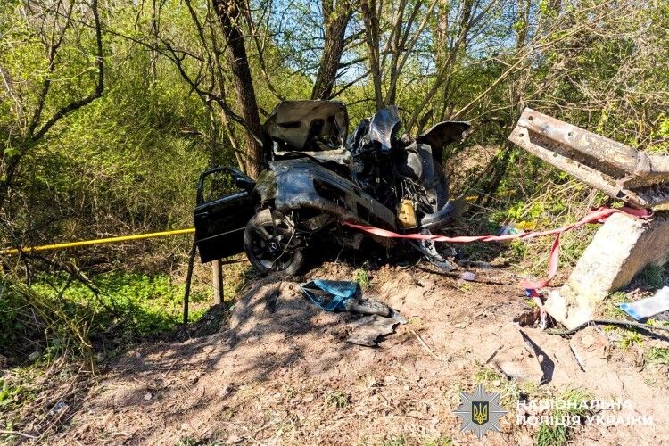 Влетіли у відбійник: 19-річна волинянка та ще троє осіб у лікарні внаслідок ДТП на Рівненщині