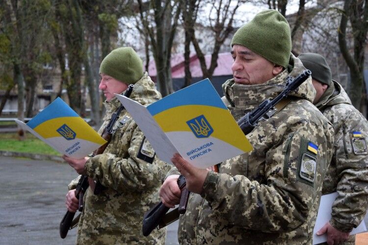 У Луцьку новобранці прикордонної служби склали військову присягу