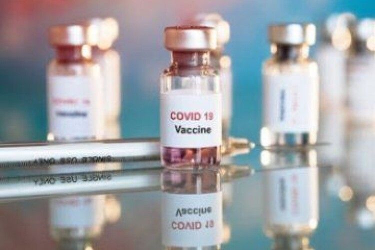 На Волині створили 4 бригади, які вакцинуватимуть від коронавірусу