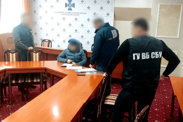 Називала Крим російським: офіцерка СБУ з Волині виправдовувала окупантів