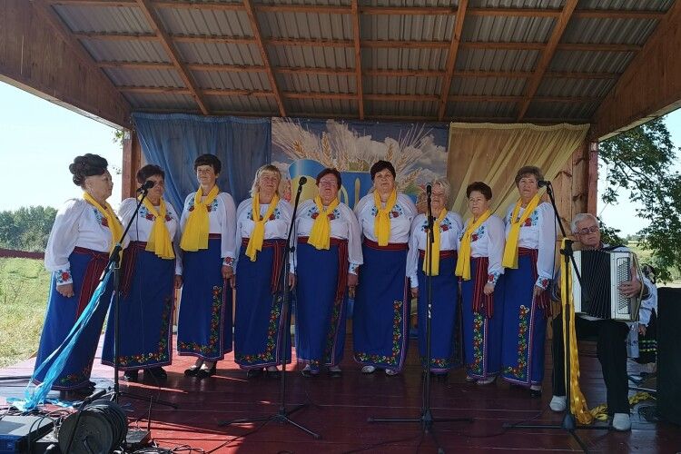 Волинянки здобули перемогу на престижному міжнародному пісенному конкурсі