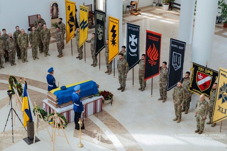 Як підрозділ зберігає свою історію: хоругви 1-го корпусу НГУ «Азов»