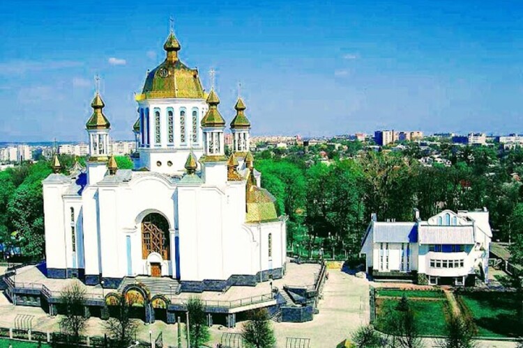 9 із 469: православні на Рівненщині твердо тримаються Москви