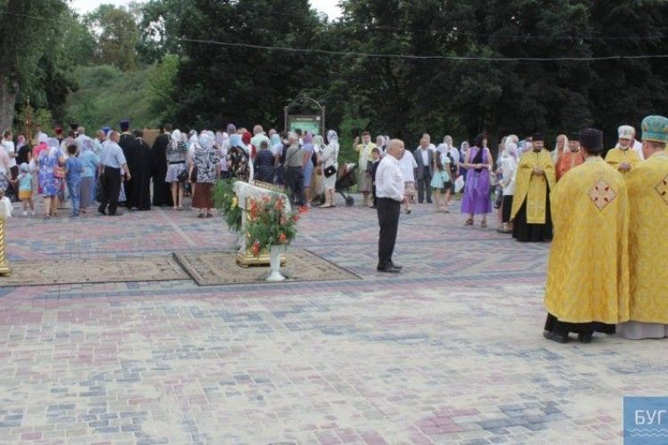 На Волині священикам Московського патріархату не сподобалось, як активіст декламував Шевченка (відео)