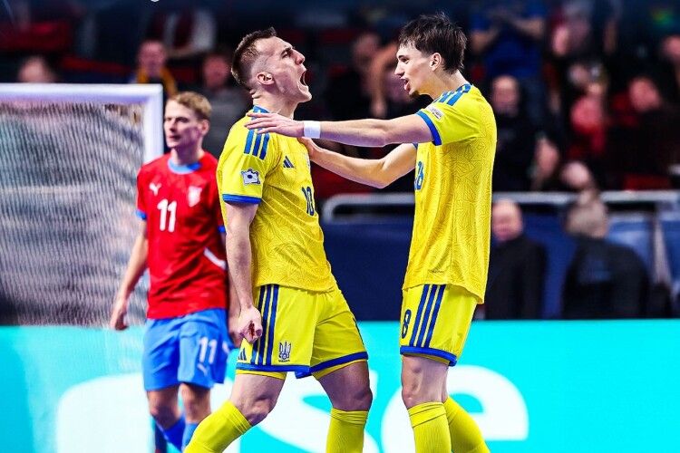 У переможному матчі з Чехією волинянин влучив у поперечину