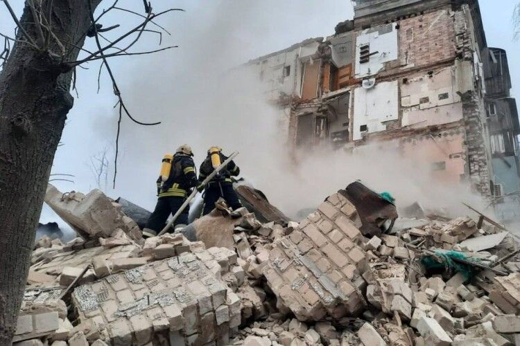 Наслідки атаки на столицю: у Києві кількість постраждалих зросла до 18 (Фото)