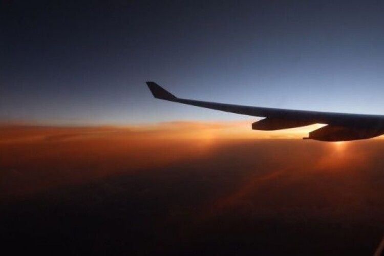 Канада закриває небо для російських компаній