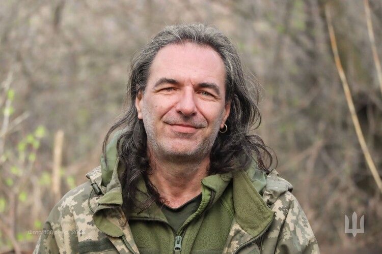 Замість Великої Британії – в окопи «Сталевої Сотки»: як кардіолог із Херсона потрапив до «мінометки» волинської бригади