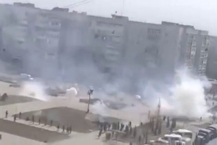 В Енергодарі окупанти розстріляли мирний мітинг