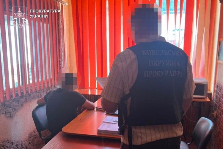 Облаштував кімнату для «клієнтів»: судять 48-річного волинянина за збут психотропів 