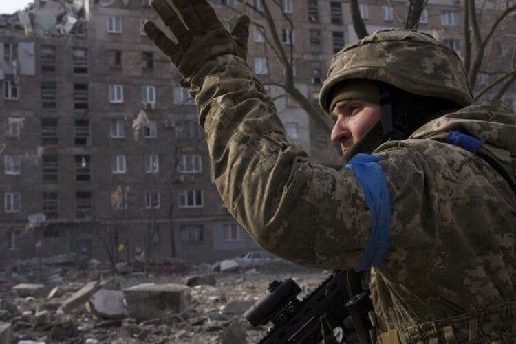 Заступник командира полку Азов розповів про ситуацію у Маріуполі