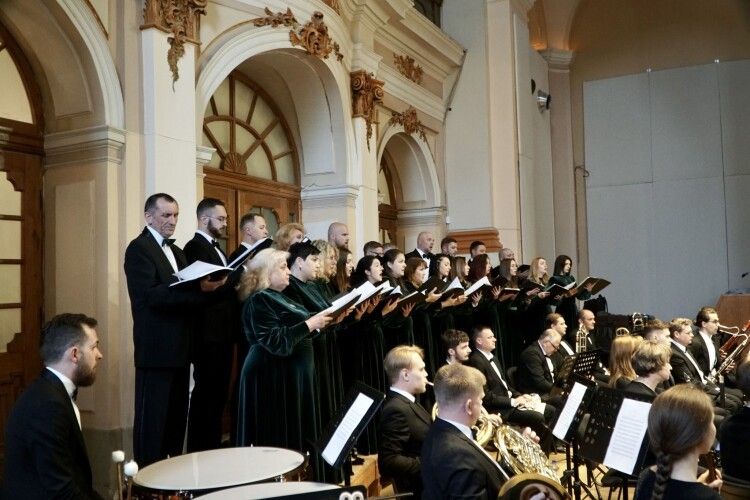 Архієрейський хор «Оранта» з Луцька виступив у Львівському органному залі
