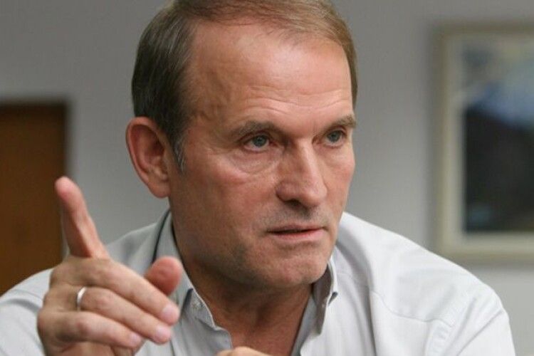 Медведчук розповів, що Путін готовий запропонувати Зеленському за угоду по Донбасу