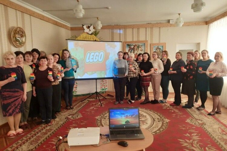 У Володимирі садочки отримали ноутбуки від LEGO