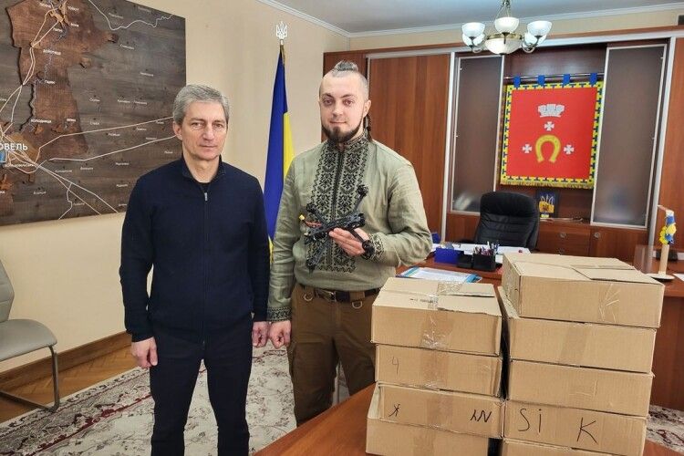 З громади на Волині захисникам передадуть 10 дронів