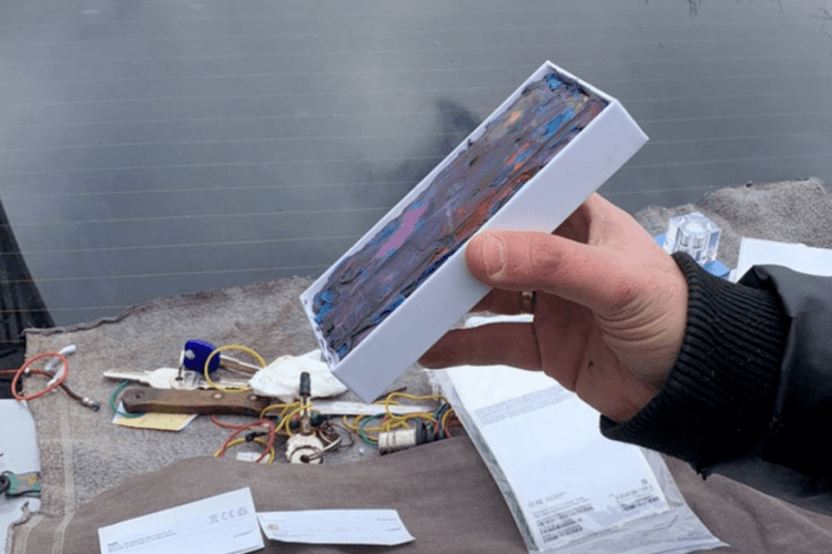 Замість IPhone 13 – шматок пластиліну: на Львівщині судитимуть шахрая