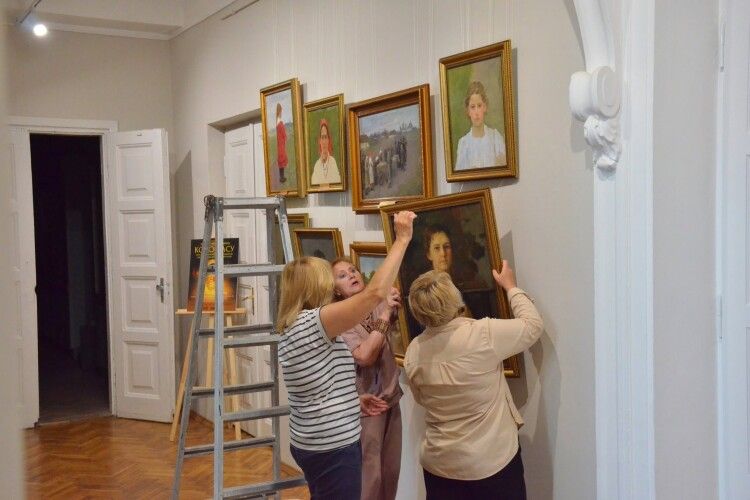  «Митець землі волинської»: у Луцьку представлено кращі картини видатного Андроника Лазарчука