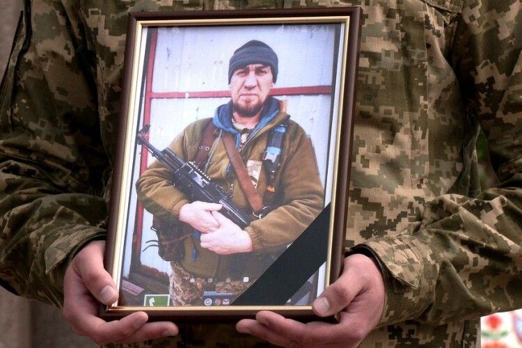 Етнічний росіянин: у Рівному попрощалися з головним сержантом Ігорем Рубцовим