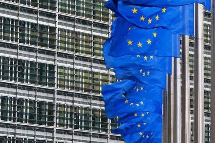 ЄС відкликає свого посла з Росії через справу Скрипаля