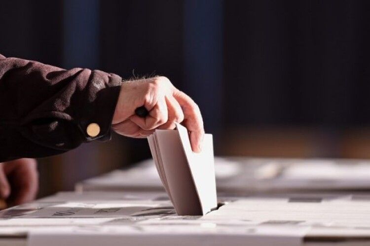 Ні обіцянок, ні пробачень: аналіз виборчої програми Зеленського після 7-ми років президентства