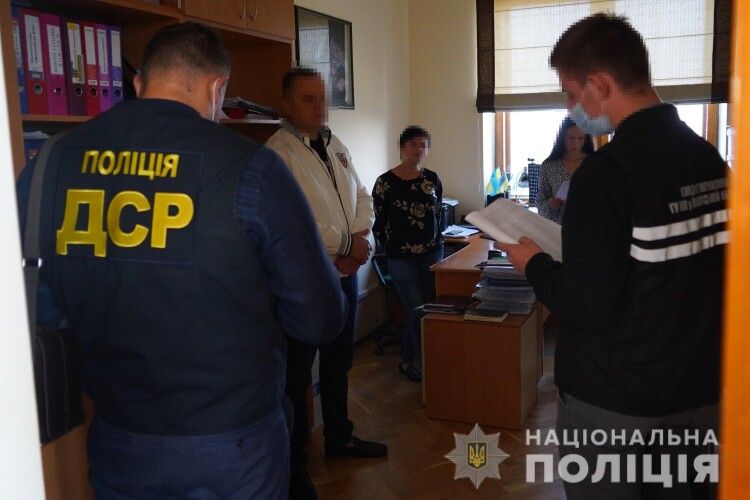 Будували амбулаторії на папері: волинські чиновники «відмили» понад мільйон гривень (Фото, відео)