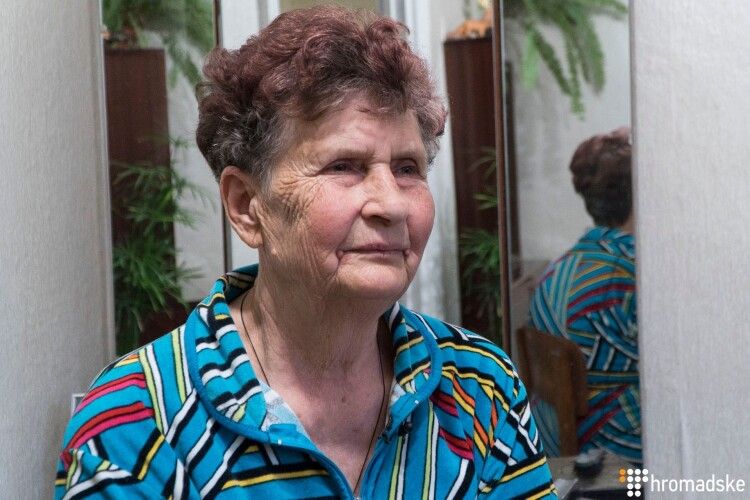 Мама Сенцова: «У Криму всі бояться і нічого не говорять про Олега. Якщо запитають — на вушко відповідаю»