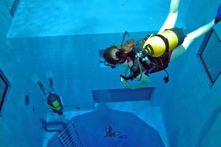 Під Варшавою побудують найглибший у світі басейн