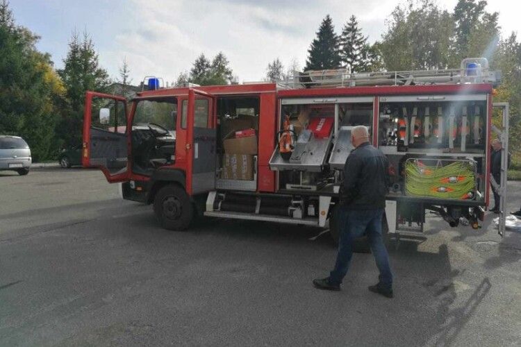 Допомога з Німеччини: у Шацьку побільшало пожежних авто