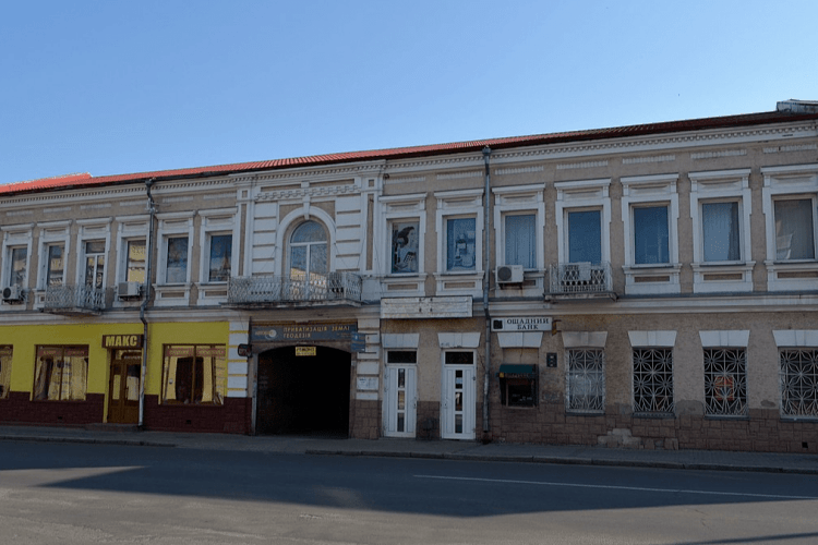 На Волині продали приміщення російського банку за понад 8 мільйонів гривень