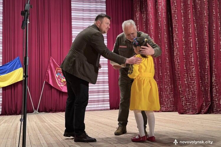 У наймолодшому місті на Волині дітям загиблих Героїв зробили особливі подарунки (Фото)