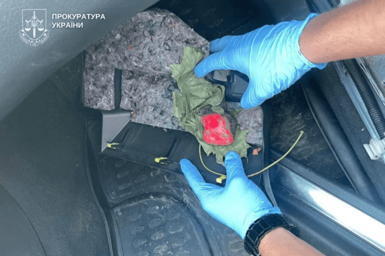 Наркодилер, спійманий у Луцькому районі «на гарячому», постане перед судом