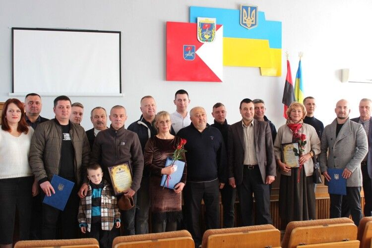 За підтримку та щедрі врожаї: на Волині вручили відзнаки аграріям