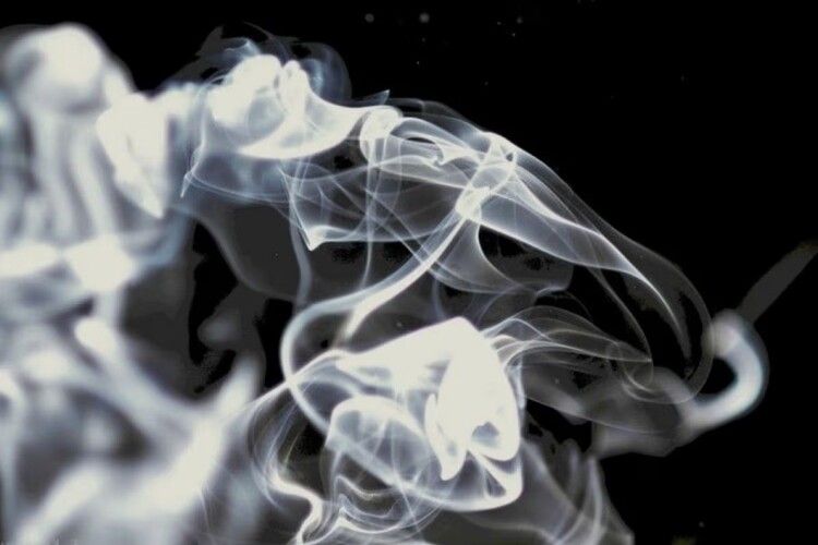 На Львівщині через отруєння чадним газом госпіталізували дитину та батьків