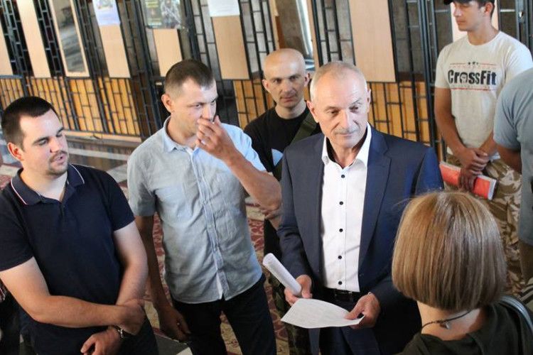 Атовці вимагають виключити Олександра Волянюка зі складу Громадської ради при ОДА