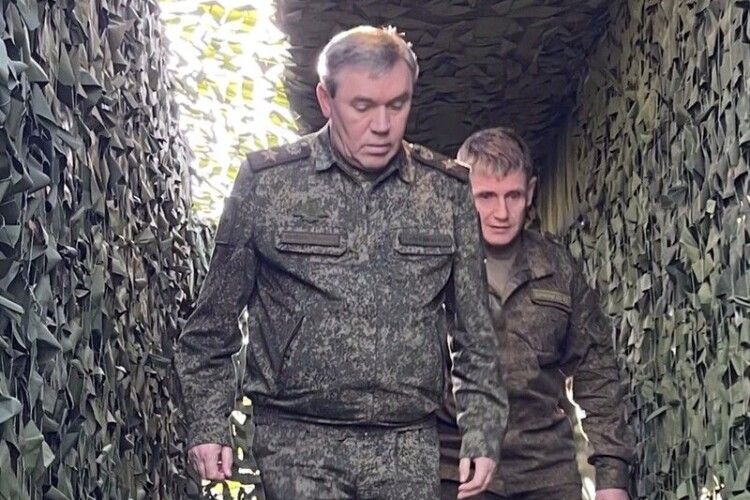 Завдяки розвідданим СБУ на війні загинуло кілька російських командирів і ледь не було вбито Герасимова – WP